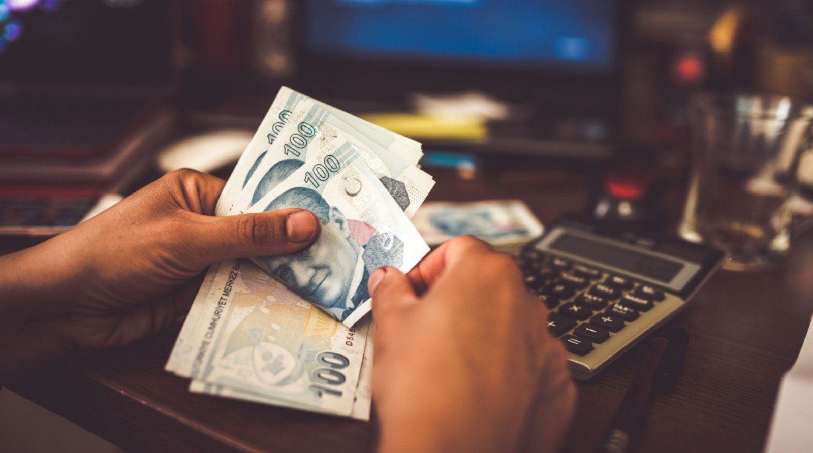 kredi ve mevduat faizleri geri cekildi Usm5uhkH