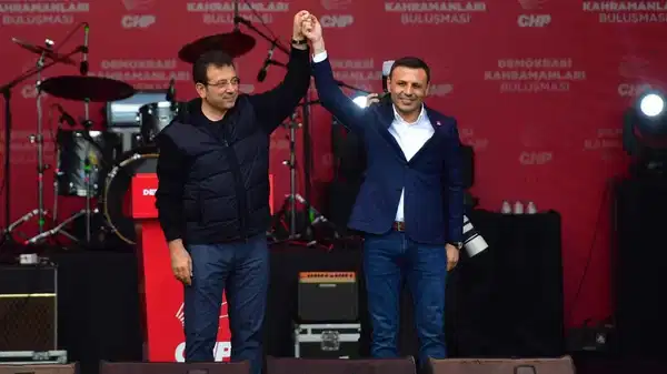 ozgur celik yeniden il baskani secildi imamoglundan ilk aciklama jTFHnASe