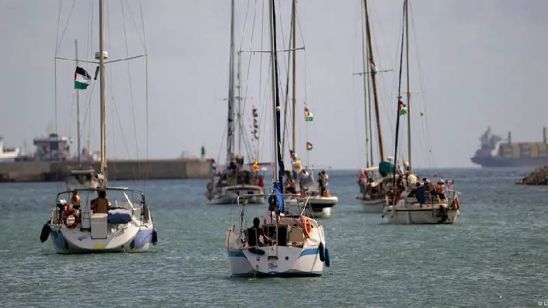 italyanin ardindan ispanya da kuresel sumud filosuna donun cagrisi yapti donanma gemileri yuksek riskli bolgeye girmeyecekler yXMyOKG3