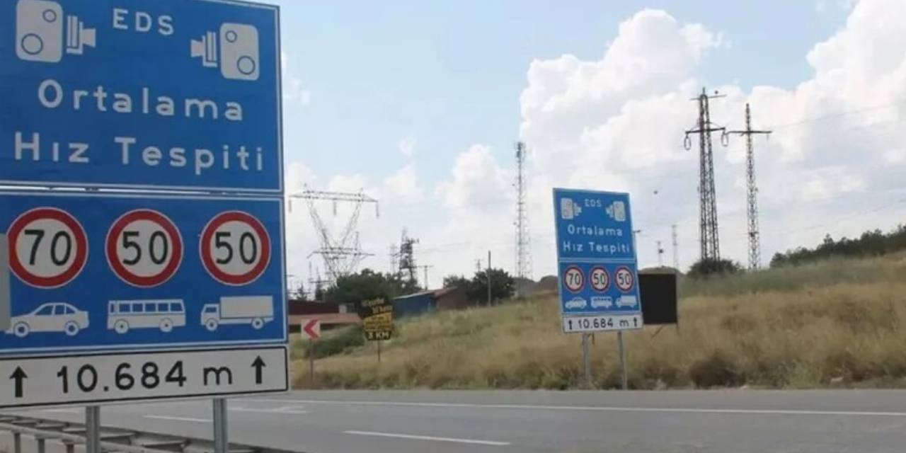 bayram boyunca kesilen cezalar gundem olmustu kara yollarindaki hiz levhalarina iliskin yeni duzenleme QNO56ciz.jpg