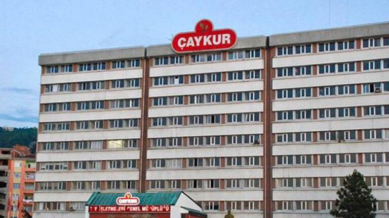 caykurun-sozlesmeli-personel-atamalarinda-yas-sarti-kaldirildi-UXsKZZwr