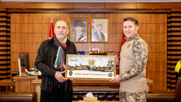 bilecikte-emniyet-teskilatina-yonelik-moral-motivasyon-soylesisi-WjEz8hSM