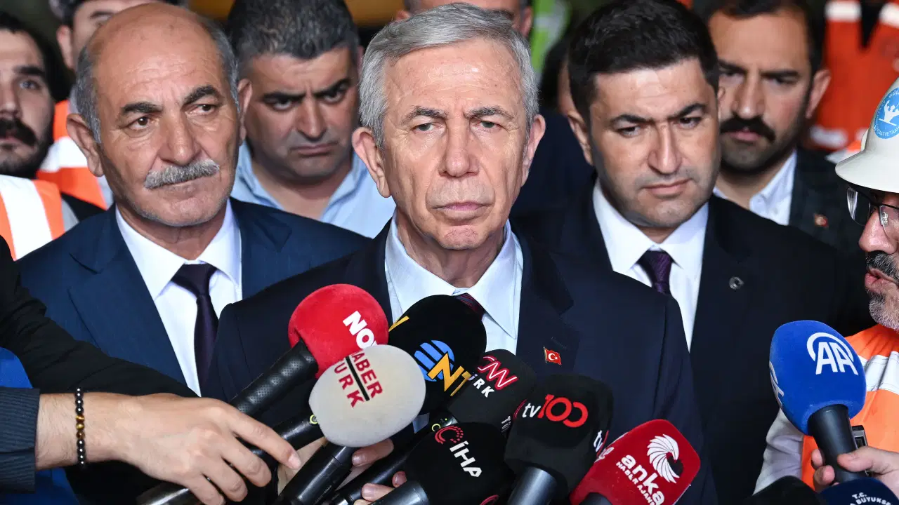 Mansur Yavaş, AKP’ye katılan belediye başkanlarına ilişkin konuştu: ‘Hesabını kendi seçmenlerine verirler’