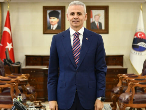 Ardahan valisi gorevinden alindi erdogan imzaladi hhRdFNSu