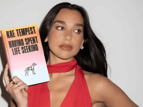 Dua lipadan sansurlenen kitaplar icin kutuphane P2IXUSB2