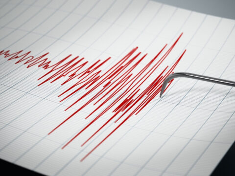 Japonyada 71lik depremin ardindan tsunami uyarisi geldi stSrbca5